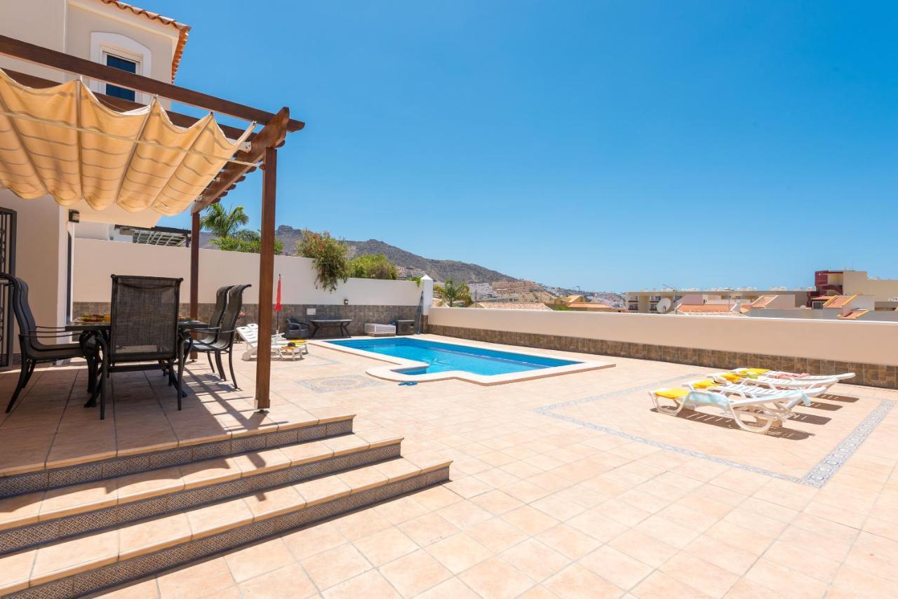 Beautiful Villa Sahara, Bbq, Heated Pool! Costa Adeje  Exterior photo